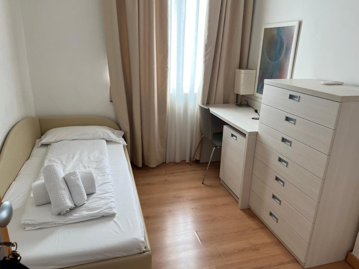 Albergo San Remo Malcesine Exterior photo