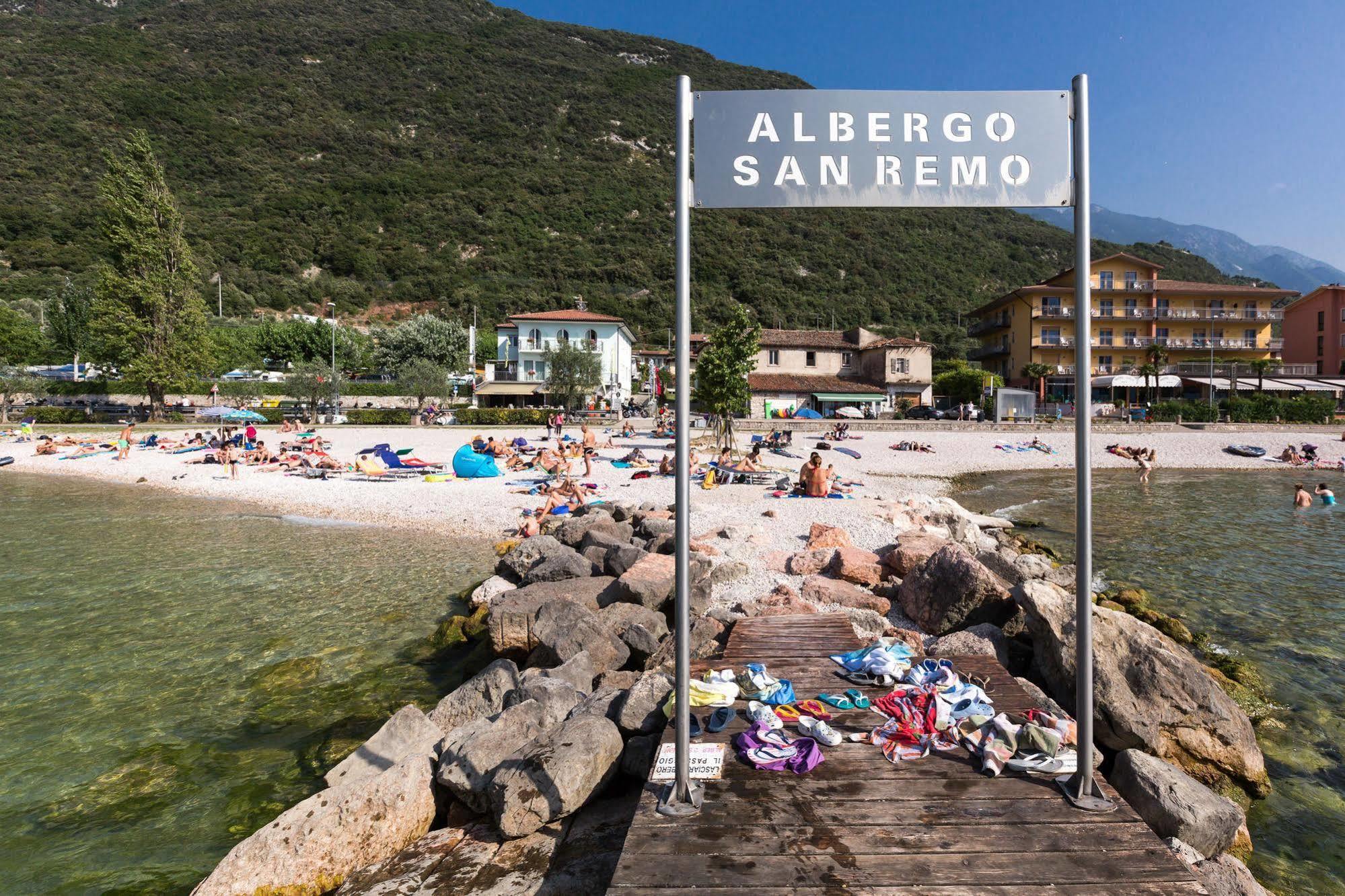 Albergo San Remo Malcesine Exterior photo